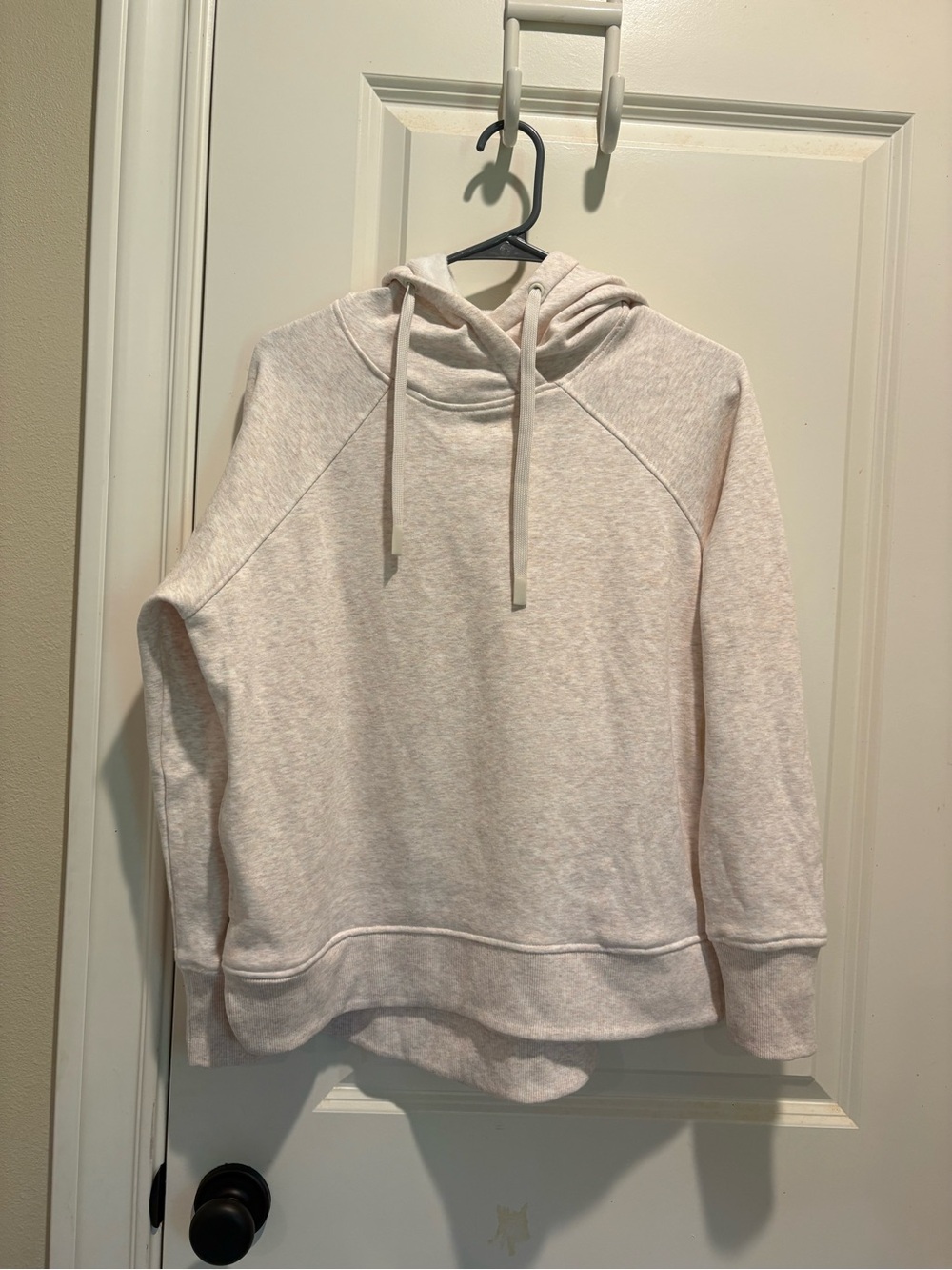 Jockey Women's Cream Pullover Hoodie small EUC